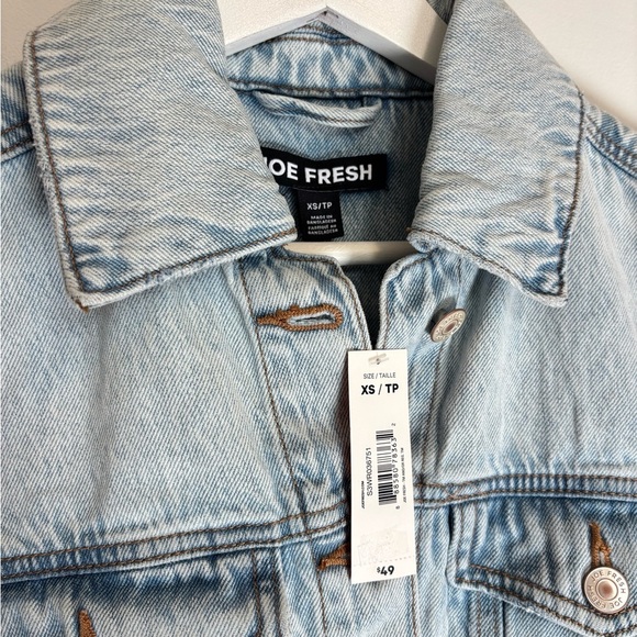 Joe Fresh Women's Classic Light Blue Jean Jacket - Picture 5 of 6